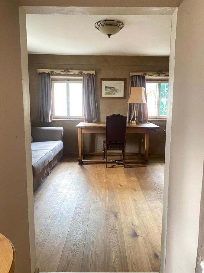 Privatzimmer In 400 Jahre Alten Bauernhaus Niederalm Bagian luar foto